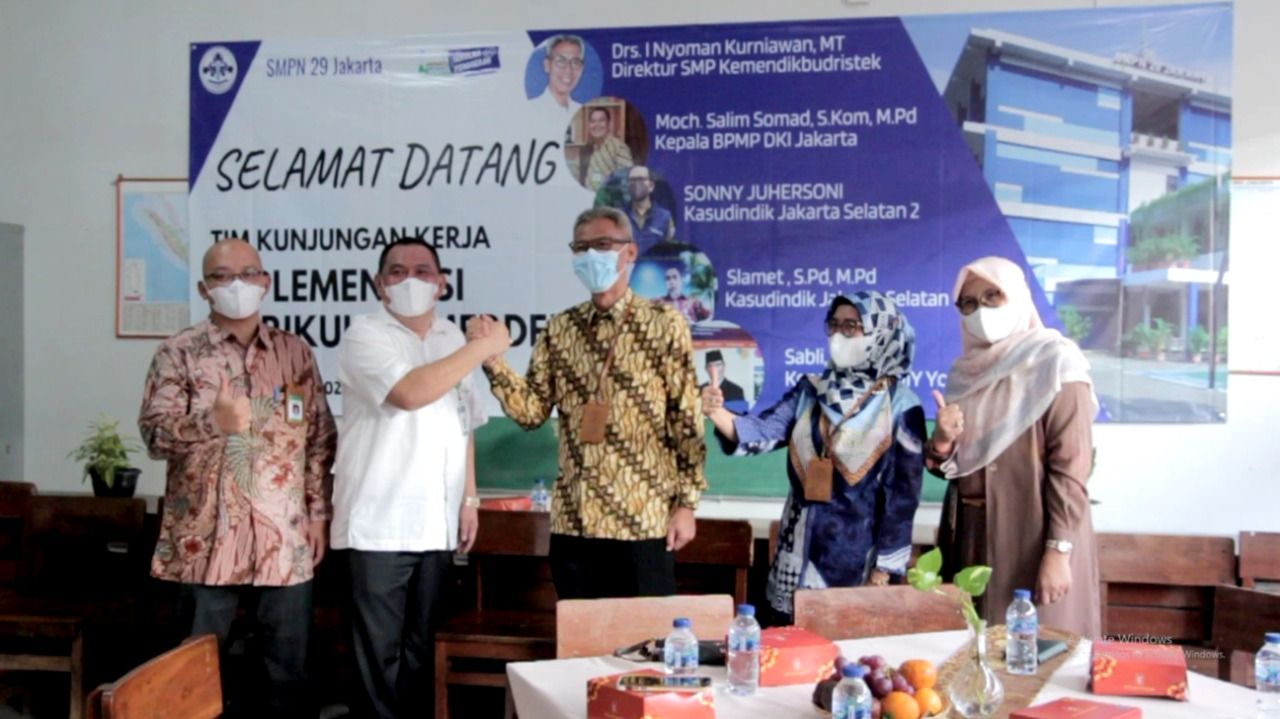 Direktorat SMP dan BPMP DKI Jakarta Melakukan Kunjungan Kerja Implementasi Kurikulum Merdeka