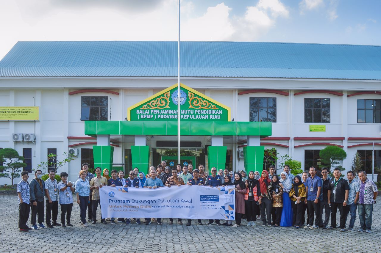 Kepala BPMP Provinsi Kepulauan Riau Lepas Tim SPAB Gabungan ke Natuna